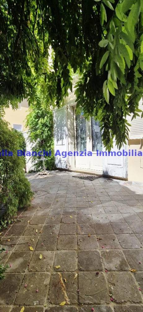 casa indipendente in vendita a Pesaro in zona Pantano