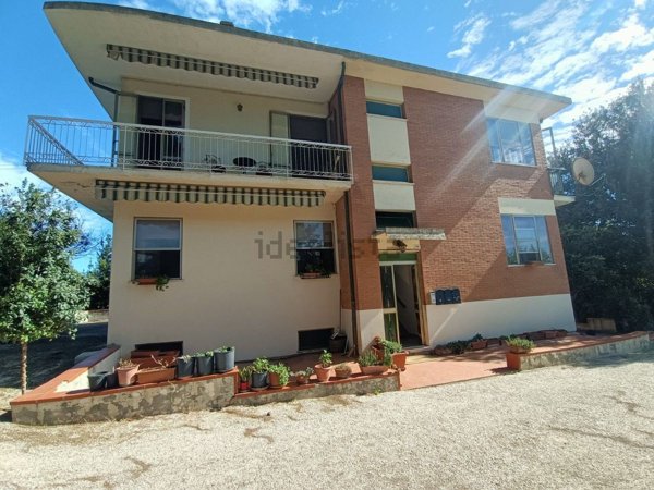 appartamento in vendita a Pesaro in zona Case Bruciate