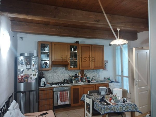 appartamento in vendita a Pesaro in zona Centro Città