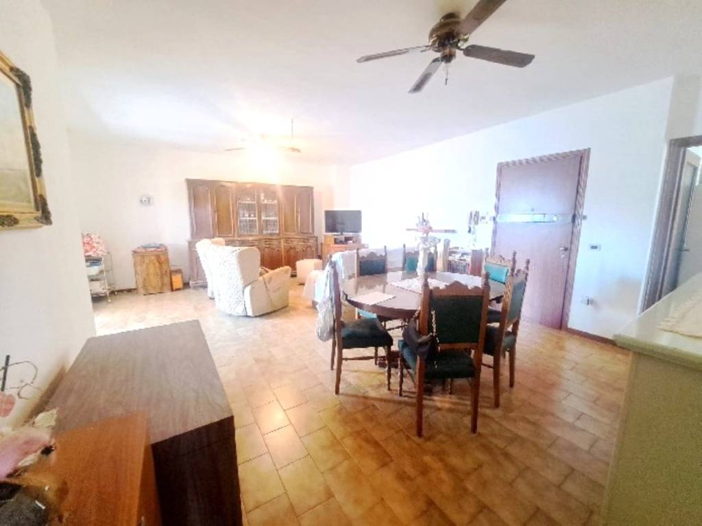 appartamento in vendita a Pesaro in zona Villa Fastiggi