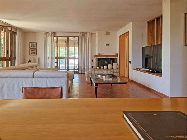 casa indipendente in vendita a Pesaro in zona Ghetto di Roncaglia