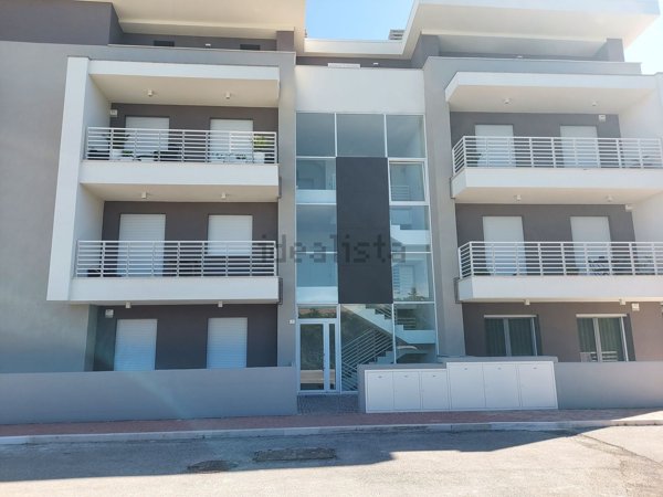 appartamento in vendita a Pesaro in zona Santa Veneranda