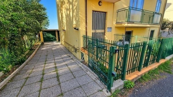 appartamento in vendita a Pesaro in zona Pantano