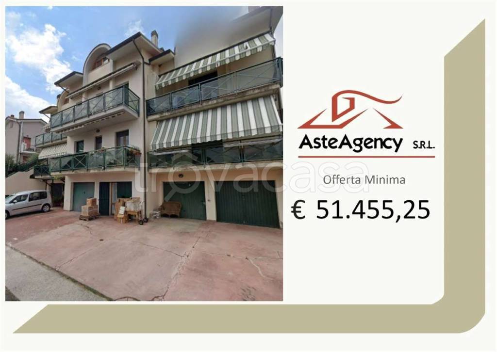 appartamento in vendita a Pesaro in zona Villa Betti