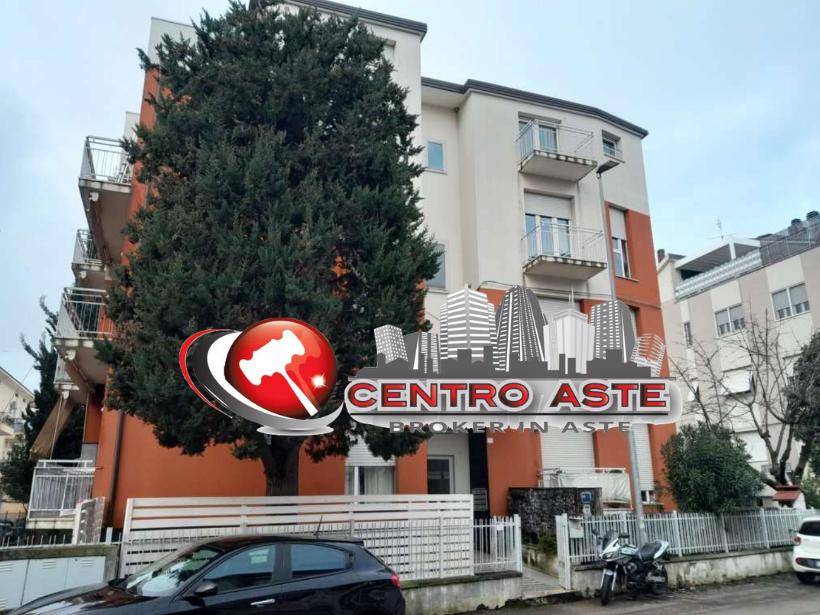 appartamento in vendita a Pesaro in zona Pantano