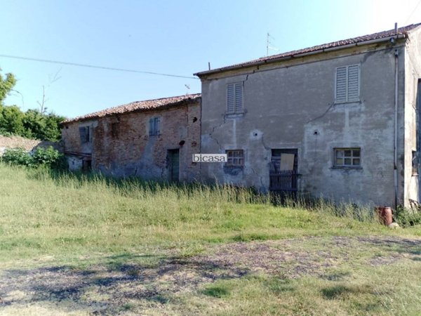 casa indipendente in vendita a Pesaro