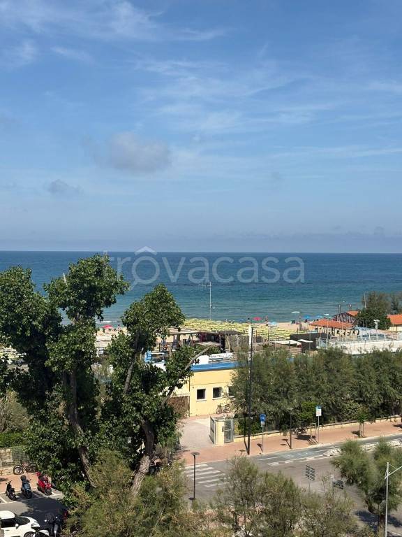 appartamento in vendita a Pesaro in zona Porto
