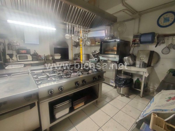 appartamento in vendita a Pesaro in zona Cattabrighe