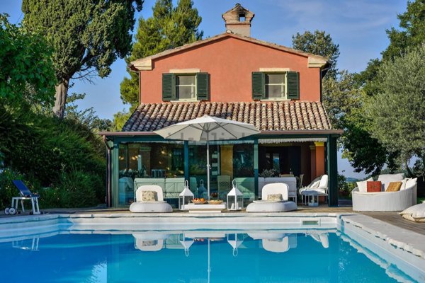 casa indipendente in vendita a Pesaro in zona Case la Valle di Tresole