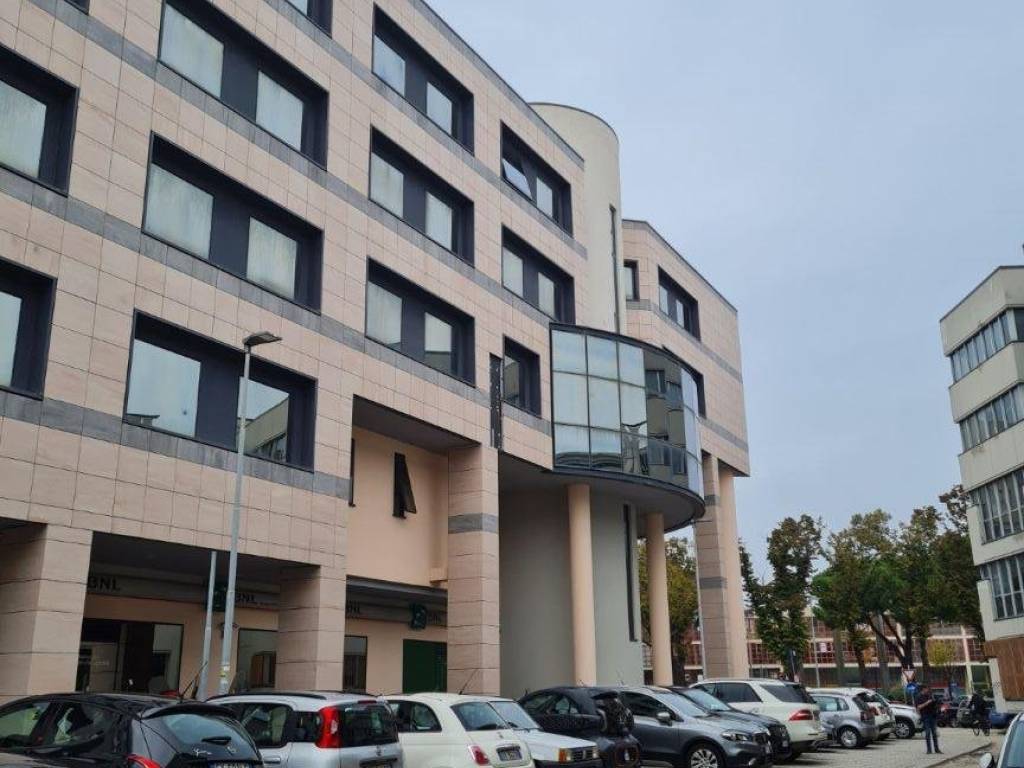 ufficio in vendita a Pesaro in zona Baia Flaminia