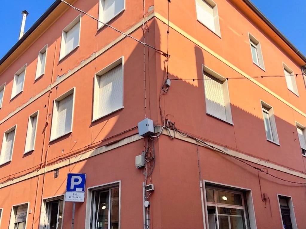 appartamento in vendita a Pesaro in zona Centro Città