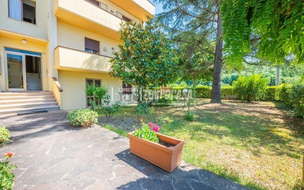 appartamento in vendita a Pesaro in zona Vismara