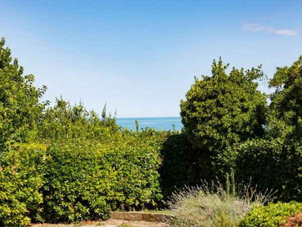 appartamento in vendita a Pesaro in zona Cattabrighe
