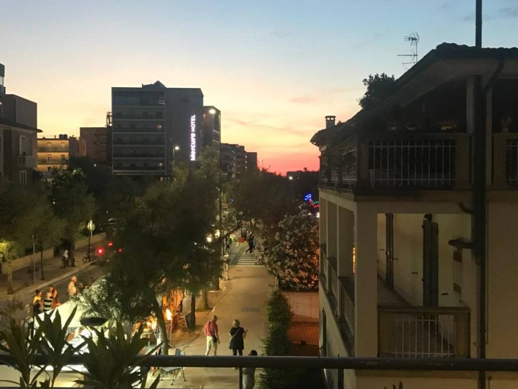 appartamento in vendita a Pesaro in zona Mare