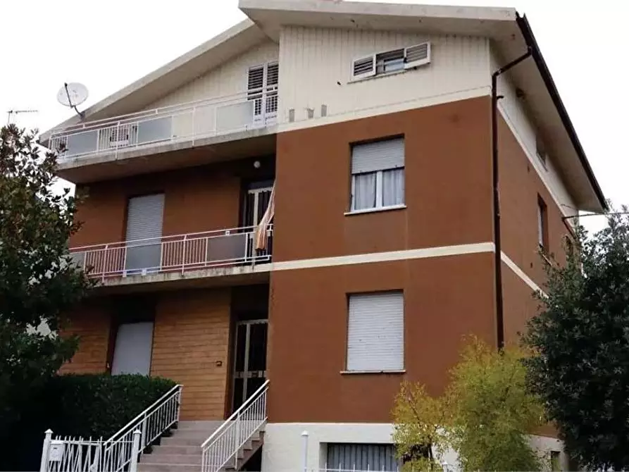 casa indipendente in vendita a Pesaro in zona Pozzo Alto
