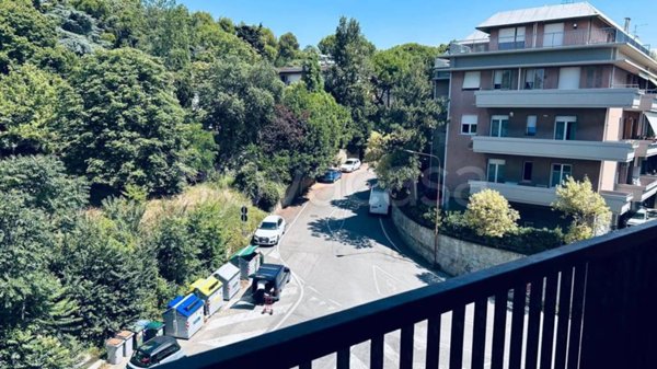 appartamento in vendita a Pesaro in zona Loreto