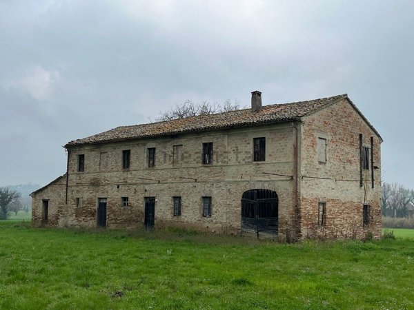 casa indipendente in vendita a Pesaro in zona Sminatori