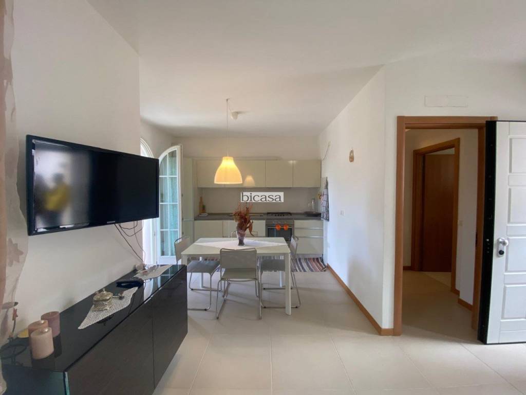 appartamento in vendita a Pesaro in zona Loreto
