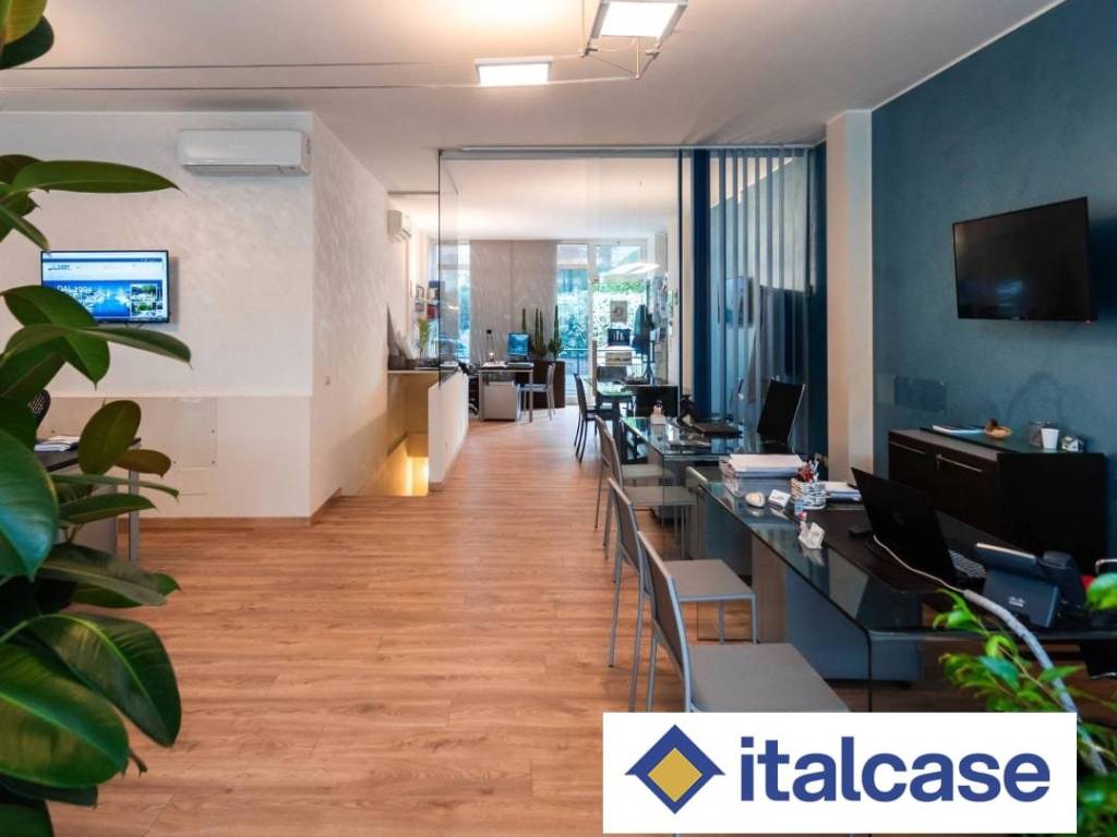 casa indipendente in vendita a Pesaro in zona Soria