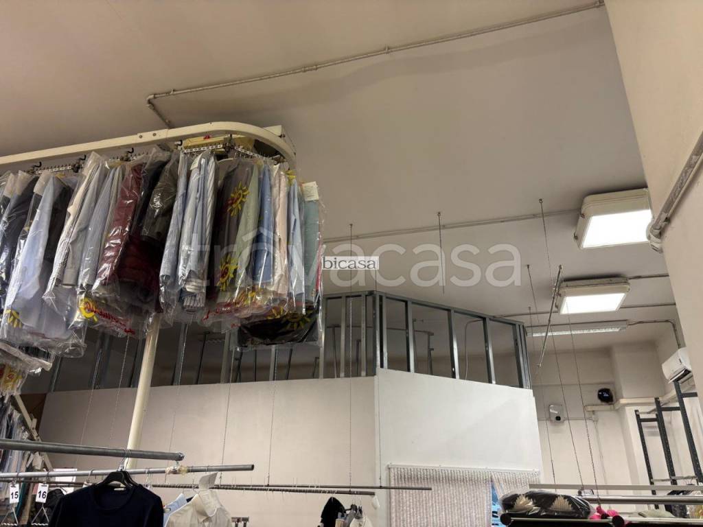 appartamento in vendita a Pesaro in zona Santa Veneranda