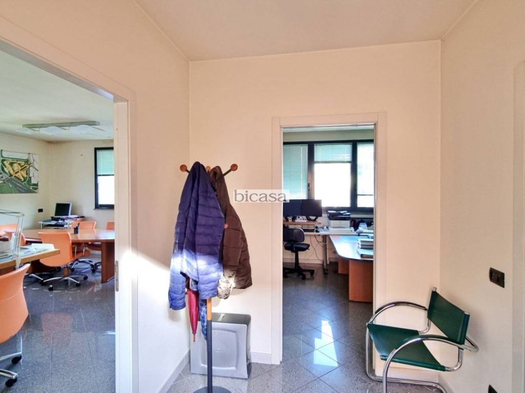 casa indipendente in vendita a Pesaro in zona Santa Veneranda