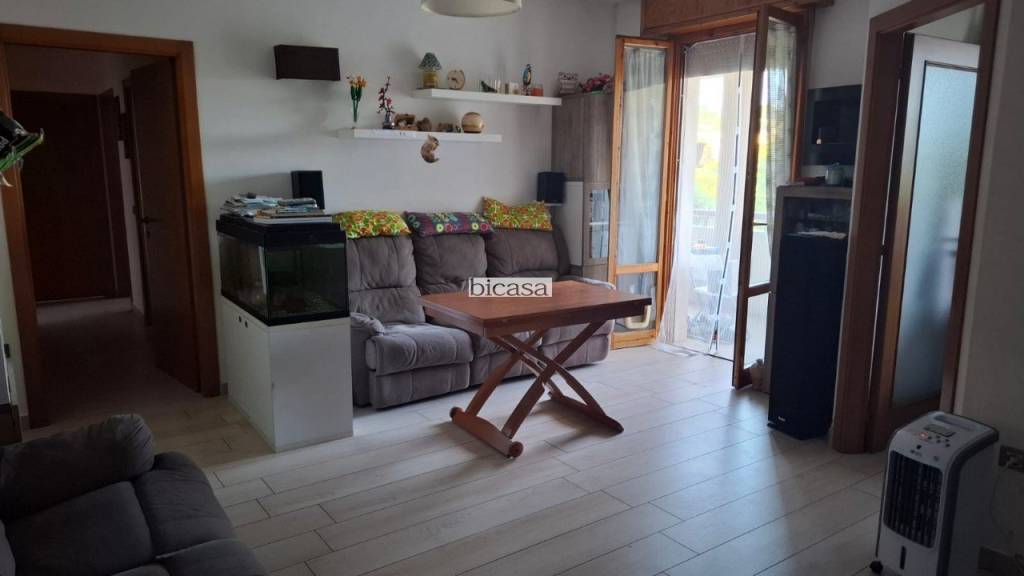 appartamento in vendita a Pesaro in zona Borgo Santa Maria