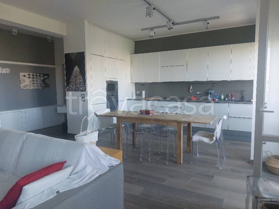 appartamento in vendita a Pesaro in zona Mare
