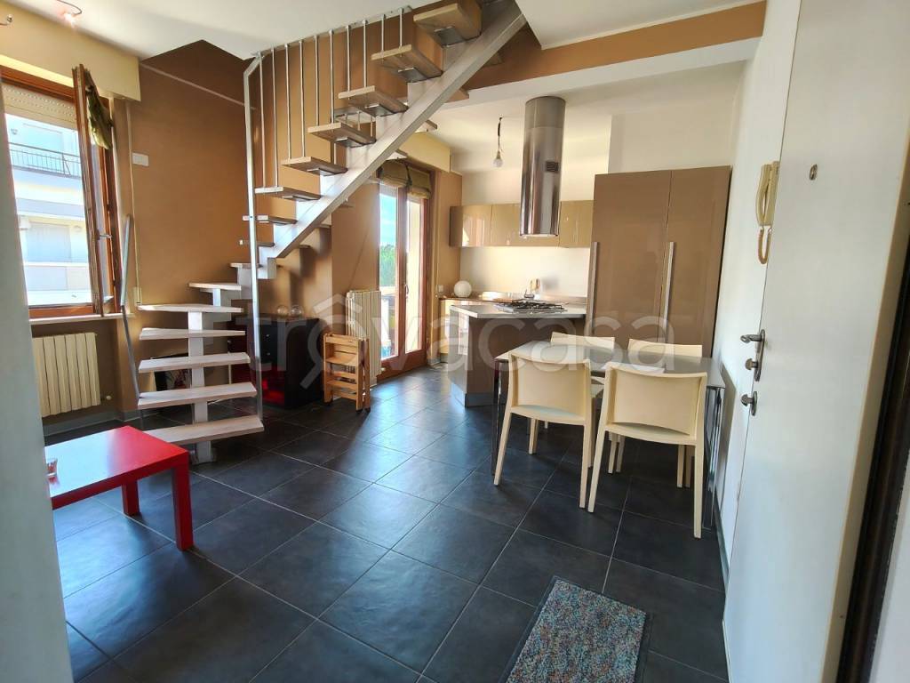 appartamento in vendita a Pesaro in zona Soria