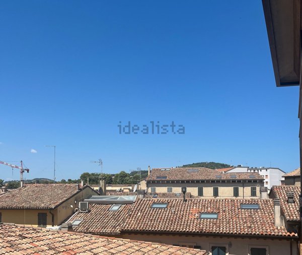 appartamento in vendita a Pesaro in zona Centro Città