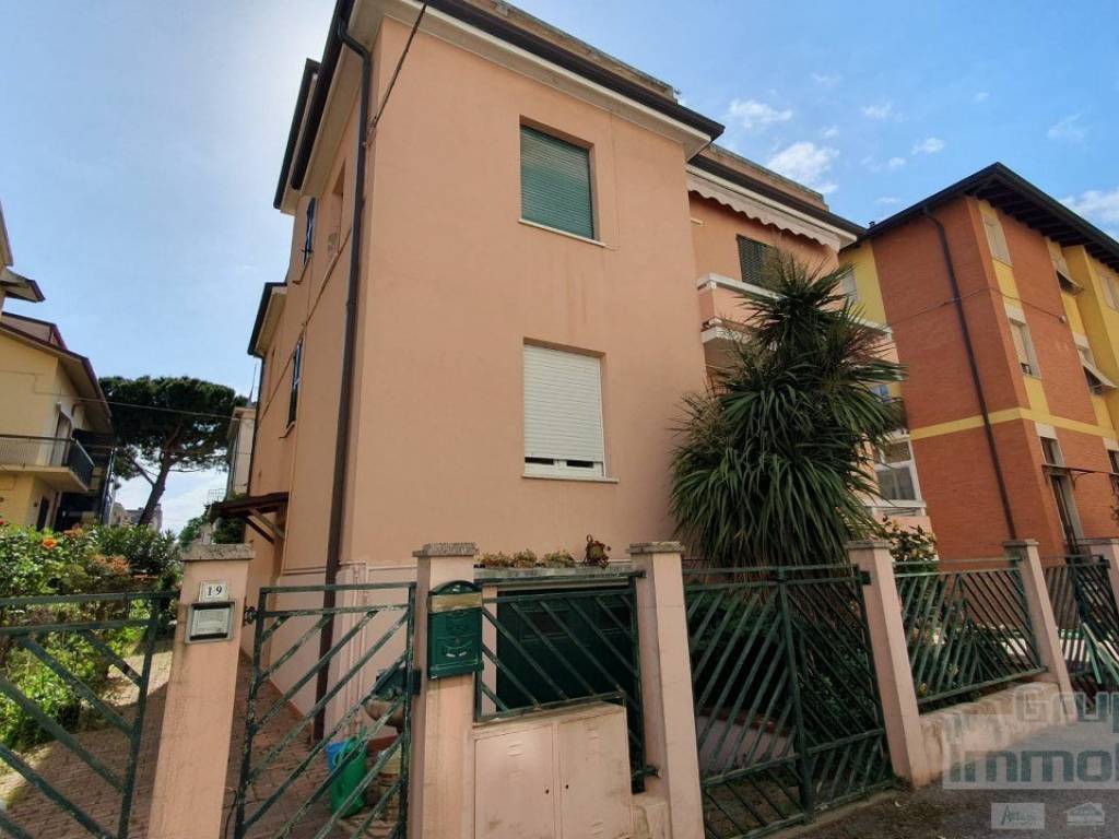 appartamento in vendita a Pesaro in zona Pantano