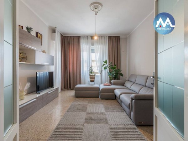 appartamento in vendita a Pesaro in zona Santa Veneranda