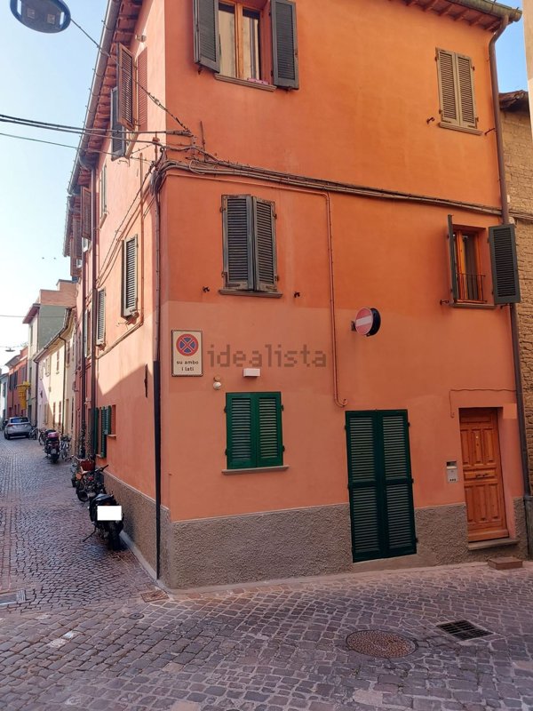 appartamento in vendita a Pesaro in zona Centro Città