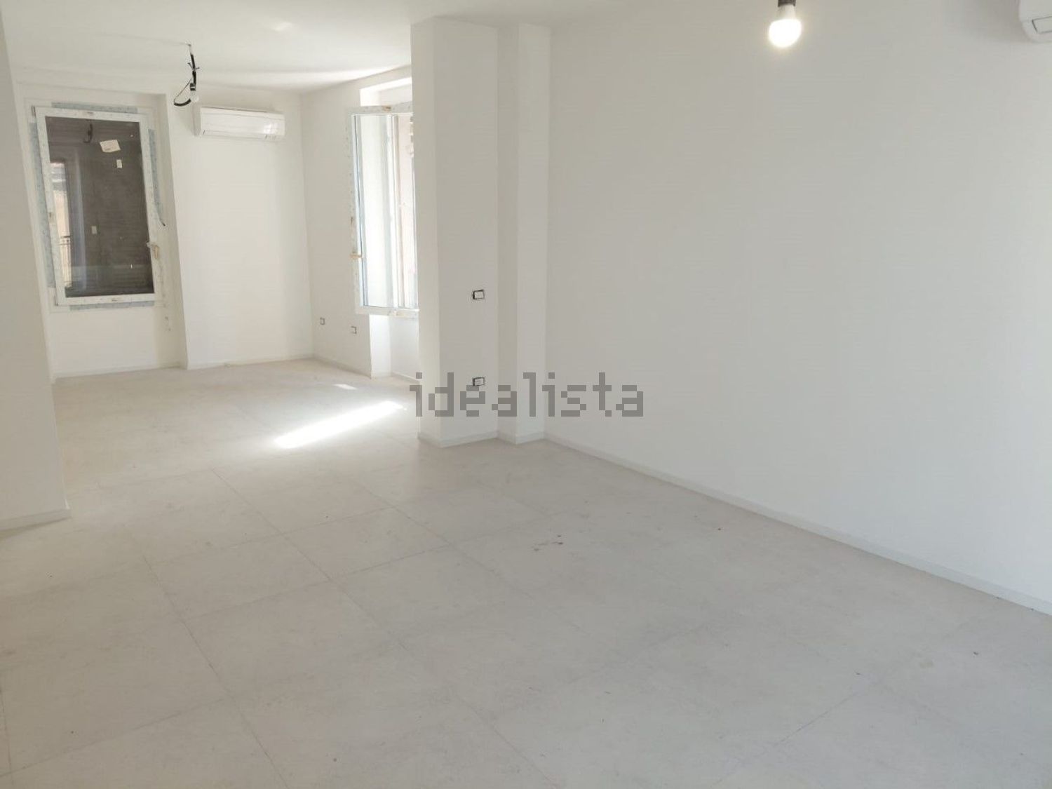 casa indipendente in vendita a Pesaro in zona Mare