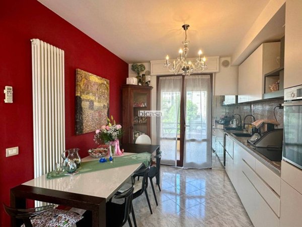 appartamento in vendita a Pesaro in zona Santa Veneranda