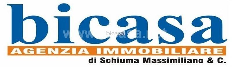 casa indipendente in vendita a Pesaro