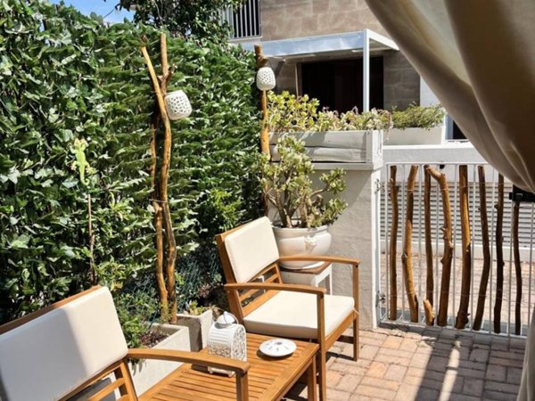 casa indipendente in vendita a Pesaro in zona Trebbiantico