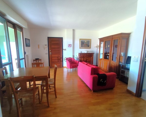 appartamento in vendita a Pesaro in zona Santa Veneranda