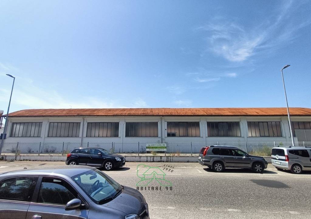 negozio in vendita a Pesaro