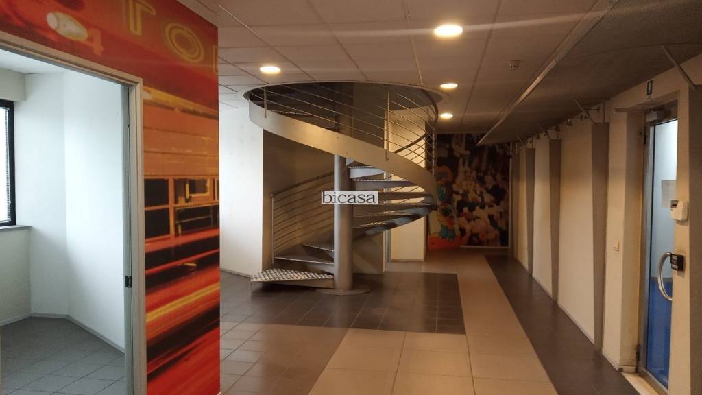ufficio in vendita a Pesaro