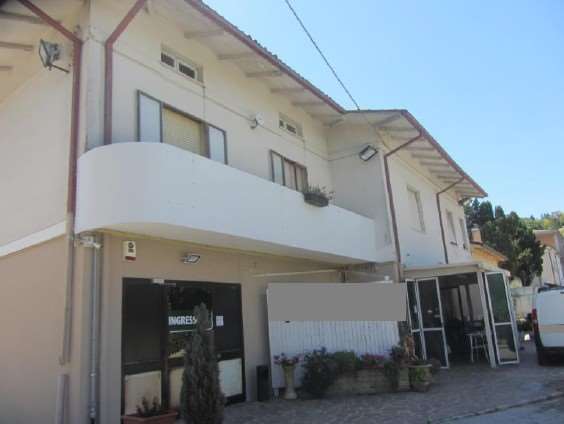 appartamento in vendita a Pesaro in zona Montegaudio