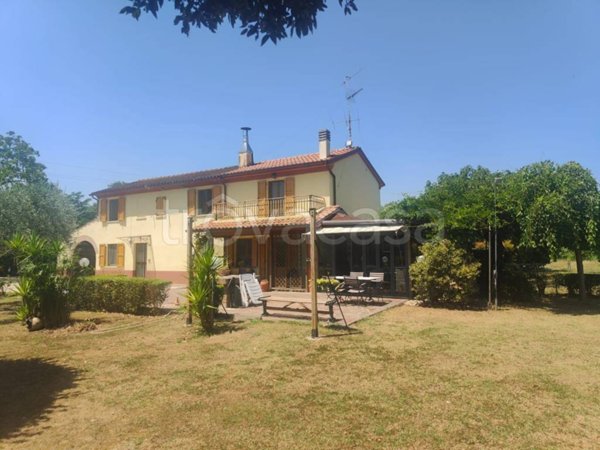 appartamento in vendita a Pesaro in zona Ginestreto