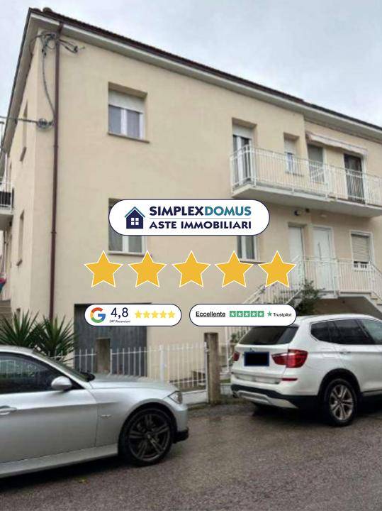 appartamento in vendita a Pesaro in zona Loreto