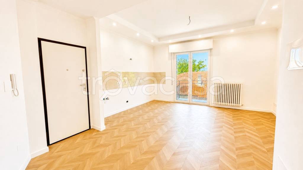 appartamento in vendita a Pesaro in zona Loreto