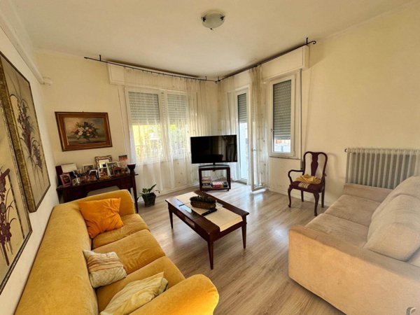 appartamento in vendita a Pesaro in zona Soria