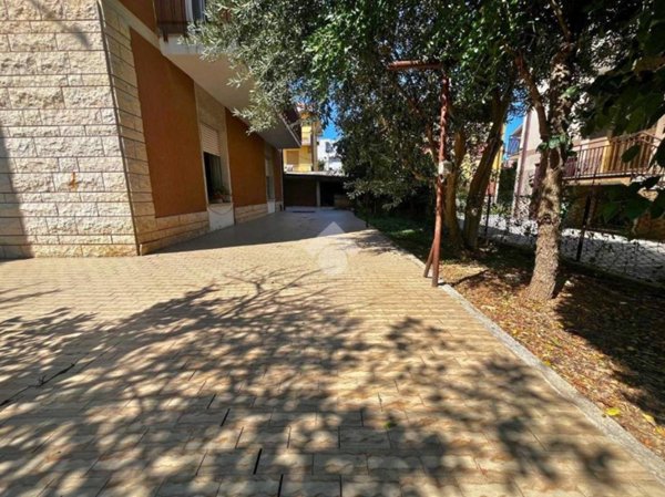 appartamento in vendita a Pesaro in zona Pantano