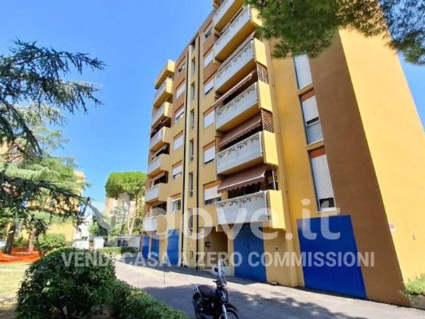 appartamento in vendita a Pesaro in zona Santa Veneranda