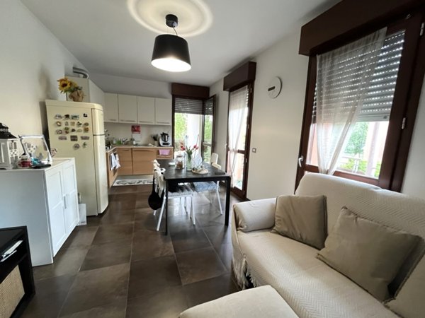 casa indipendente in vendita a Pesaro in zona Villa Fastiggi