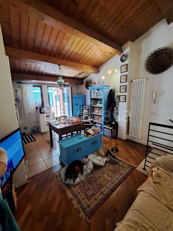 casa indipendente in vendita a Pesaro in zona Villa Fastiggi