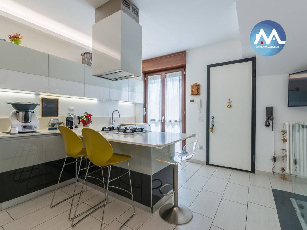appartamento in vendita a Pesaro in zona Cattabrighe