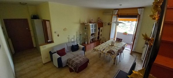appartamento in vendita a Pesaro in zona Fabbrecce